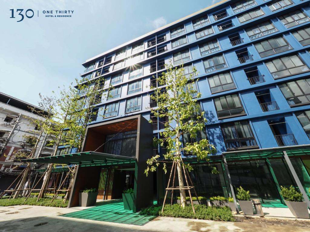 130 Hotel&Residence Bangkok Bagian luar foto