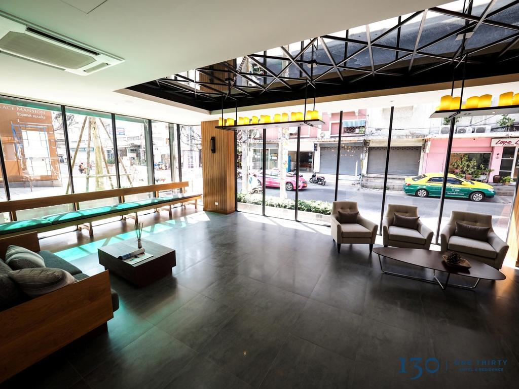 130 Hotel&Residence Bangkok Bagian luar foto
